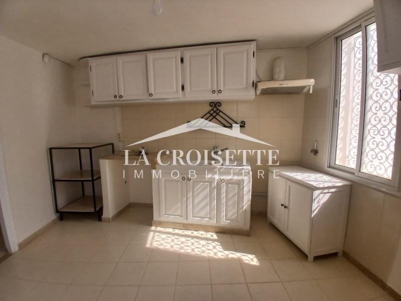 Duplex S+4 avec terrasse à La Marsa